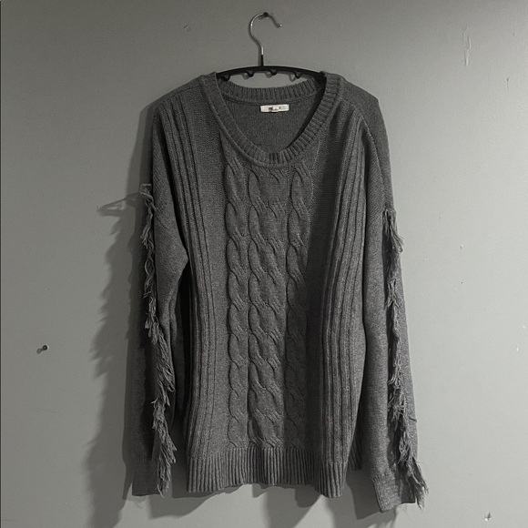 Maurices Sweaters - Maurices Gray Cable Knit Sweater Large
